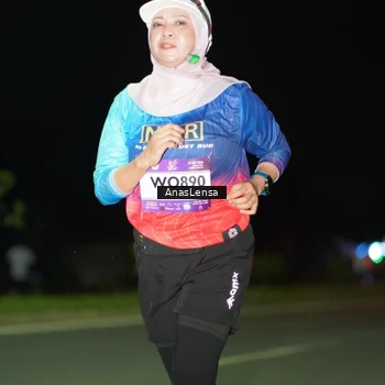 Runner Photo 7645185