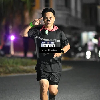 Runner Photo 7645287