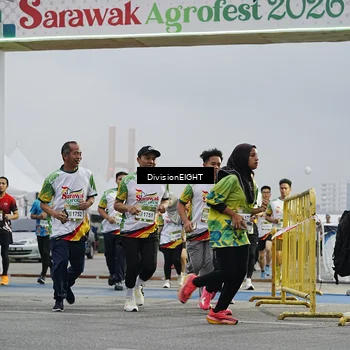 Runner Photo 7645288