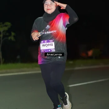 Runner Photo 7645290