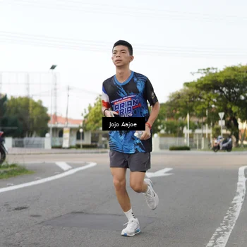Runner Photo 7645304