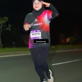 Runner Photo 7645308