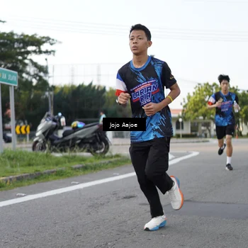 Runner Photo 7645311