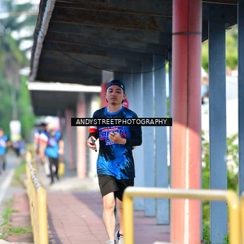 Runner Photo 7645319