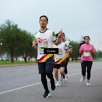 Runner Photo 7645325