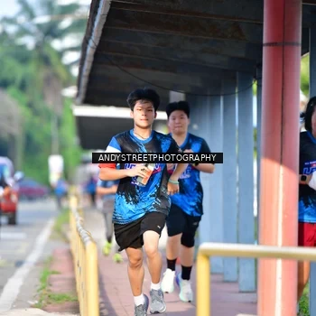 Runner Photo 7645330