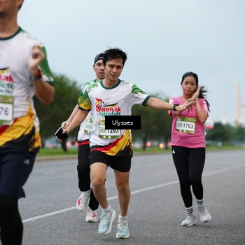 Runner Photo 7645335