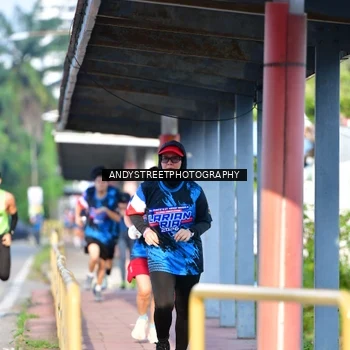 Runner Photo 7645346