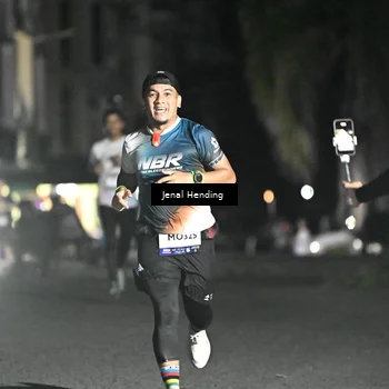 Runner Photo 7645350