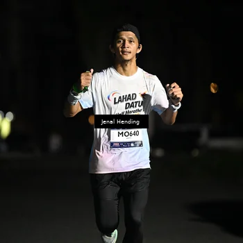 Runner Photo 7645353