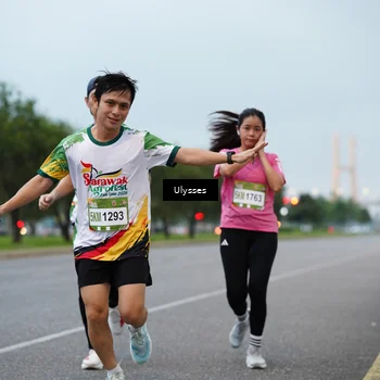 Runner Photo 7645356