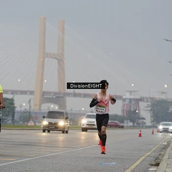 Runner Photo 7645357