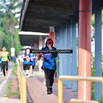 Runner Photo 7645359