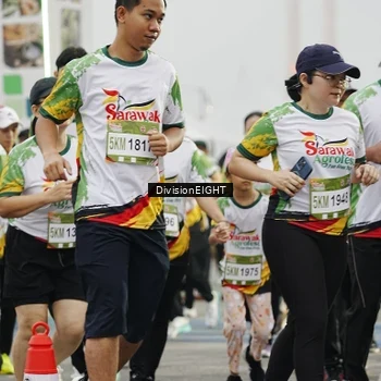 Runner Photo 7645360