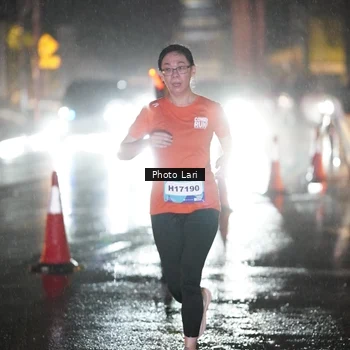 Runner Photo 7645363