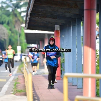 Runner Photo 7645377