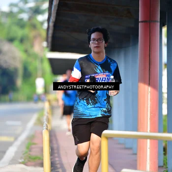 Runner Photo 7645382