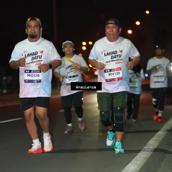 Runner Photo 7645383