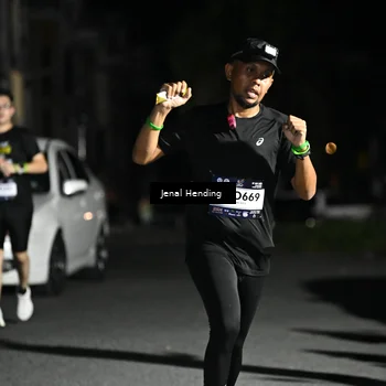Runner Photo 7645398