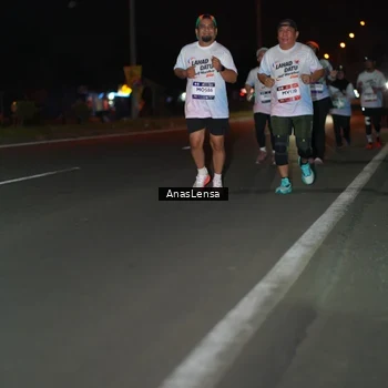 Runner Photo 7645400
