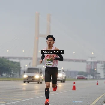 Runner Photo 7645402