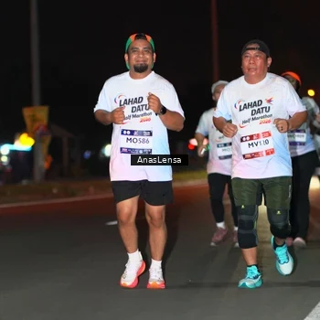 Runner Photo 7645405