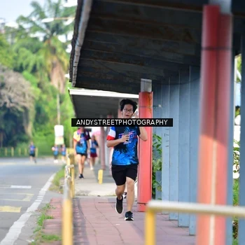 Runner Photo 7645409
