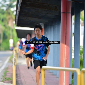 Runner Photo 7645412