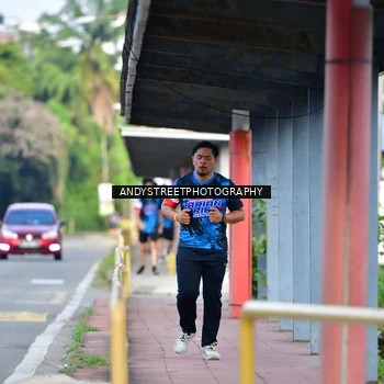 Runner Photo 7645440
