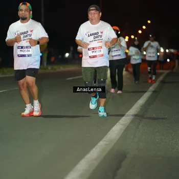 Runner Photo 7645442