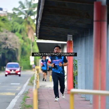 Runner Photo 7645446