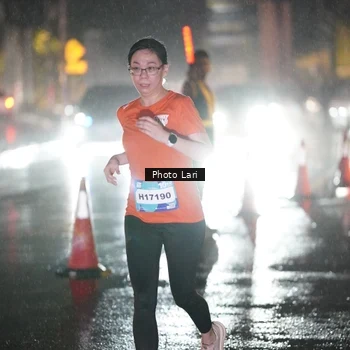 Runner Photo 7645457