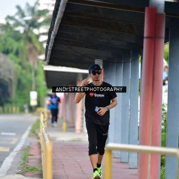 Runner Photo 7645470