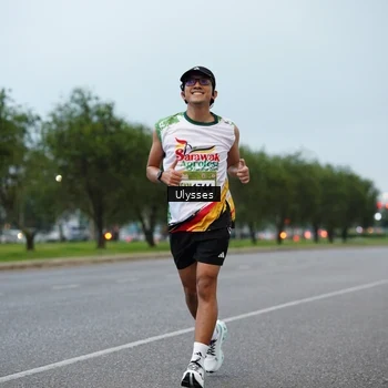 Runner Photo 7645505