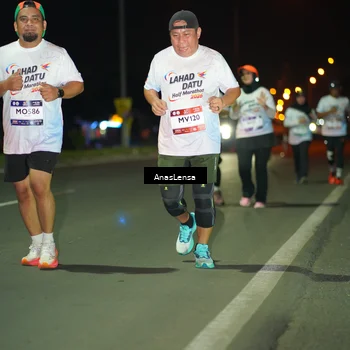 Runner Photo 7645509