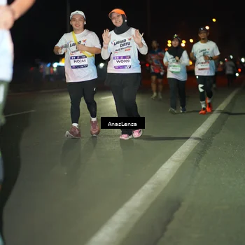 Runner Photo 7645512