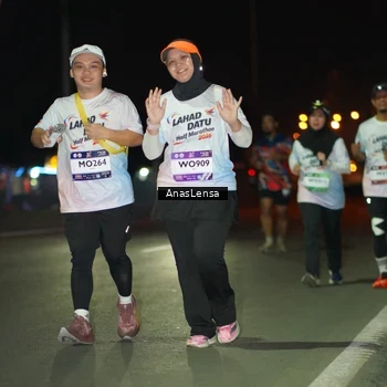 Runner Photo 7645513