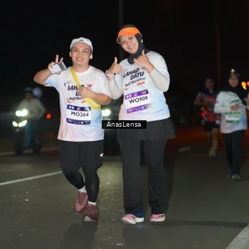 Runner Photo 7645524