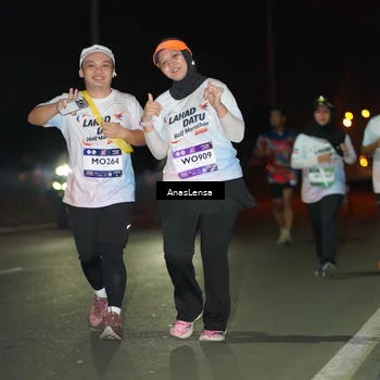 Runner Photo 7645525