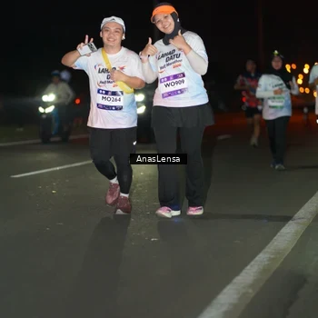 Runner Photo 7645535