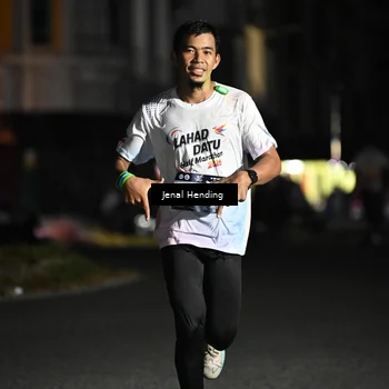 Runner Photo 7645539