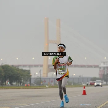 Runner Photo 7645545