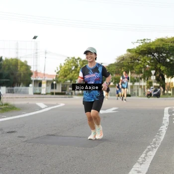 Runner Photo 7645547