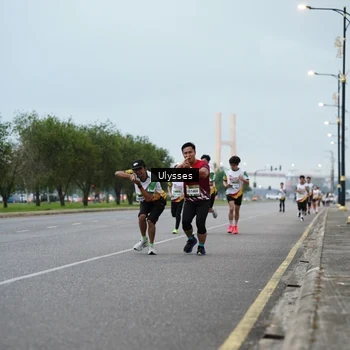 Runner Photo 7645566