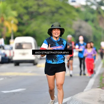 Runner Photo 7645571