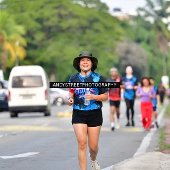 Runner Photo 7645579