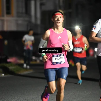 Runner Photo 7645580