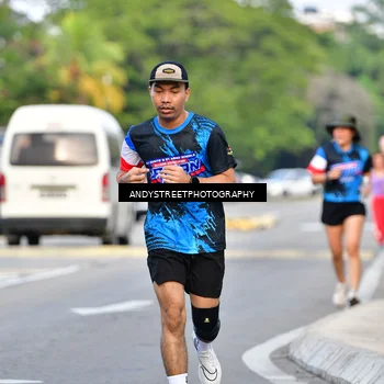 Runner Photo 7645583