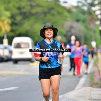 Runner Photo 7645585