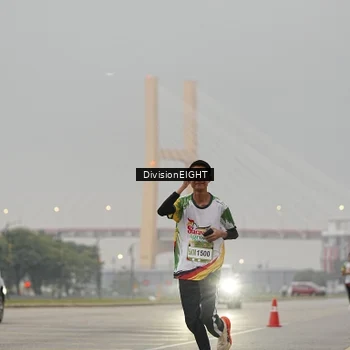 Runner Photo 7645599